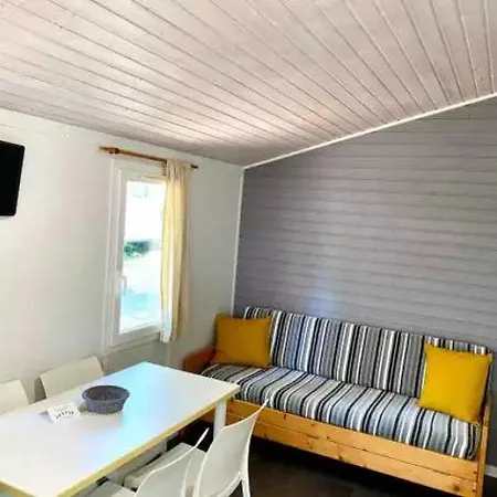 Chalet 5 Etoiles - Piscine - Eeaibd