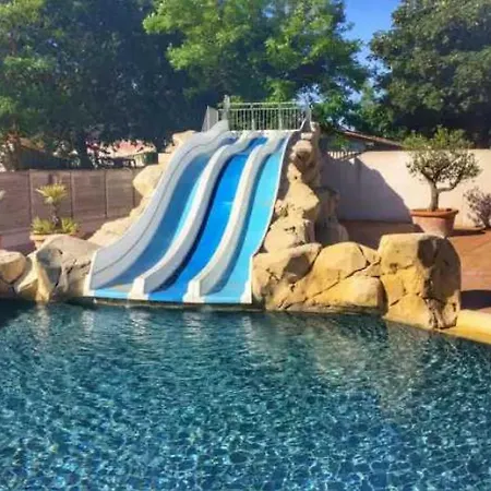 Chalet 5 Etoiles - Piscine - Eeaibd